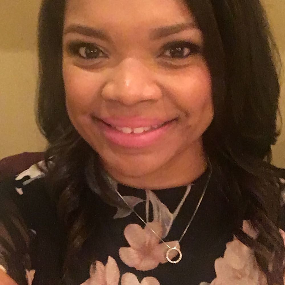 Meet your Posher, Yanni